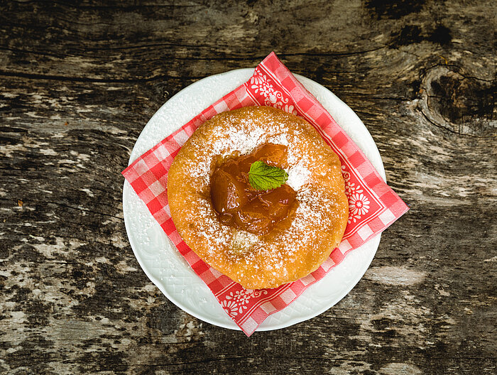 leckerere Krapfen auf der Gnadenalm